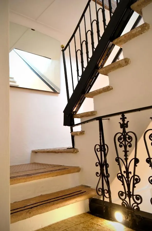 Gabrielli Rooms Et Apartments Sant Antonio Alloggio 4 M0230914084 Verona Casa de hóspedes